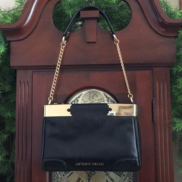 ANTONIO MELANI Handbags - NWOT Antonio Melani Leather Handbag